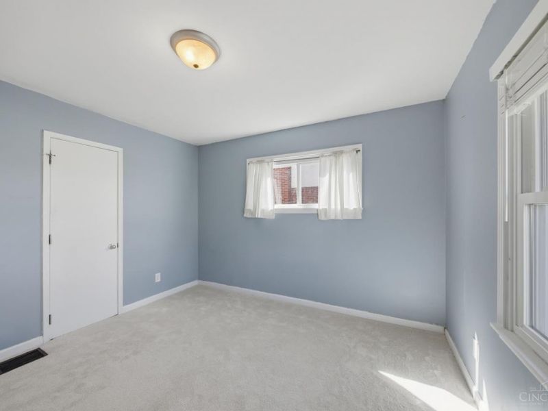 3923 Hemphill Way, Deer Park, OH 45236 Photo 15