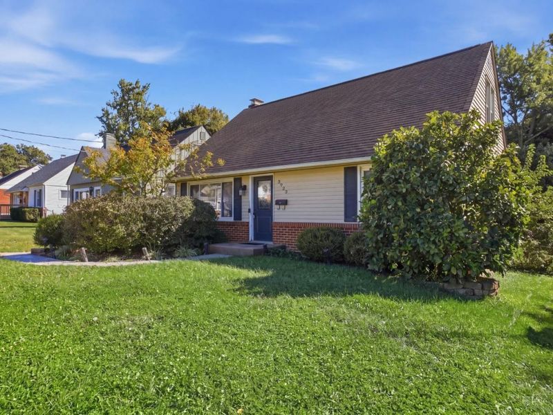 3923 Hemphill Way, Deer Park, OH 45236 Photo 2
