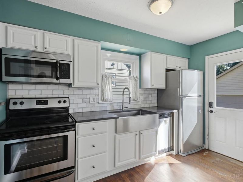 3923 Hemphill Way, Deer Park, OH 45236 Photo 7
