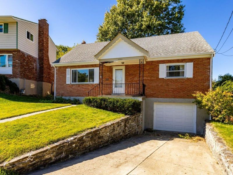 5745 Glow Court, Cincinnati, OH 45238 Photo 3