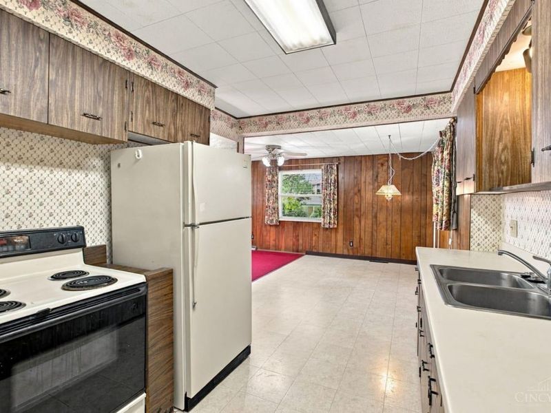 5745 Glow Court, Cincinnati, OH 45238 Photo 41
