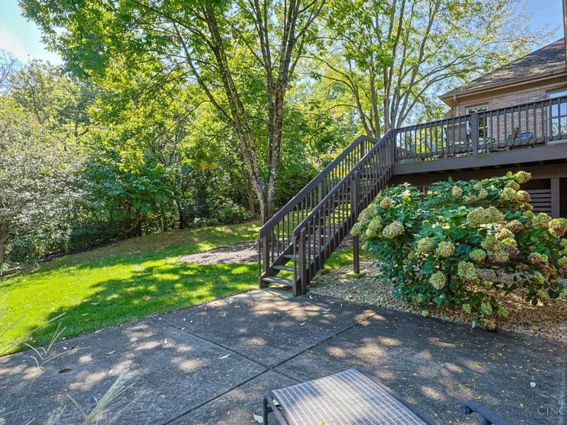 285 Ashley Court, Wyoming, OH 45215 Photo 56
