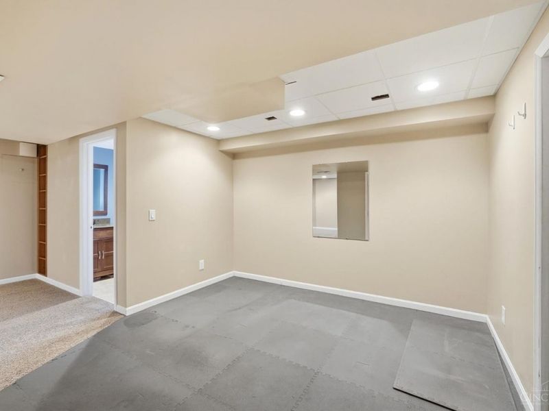 6553 Jennifer Court, Liberty Township, OH 45044 Photo 44