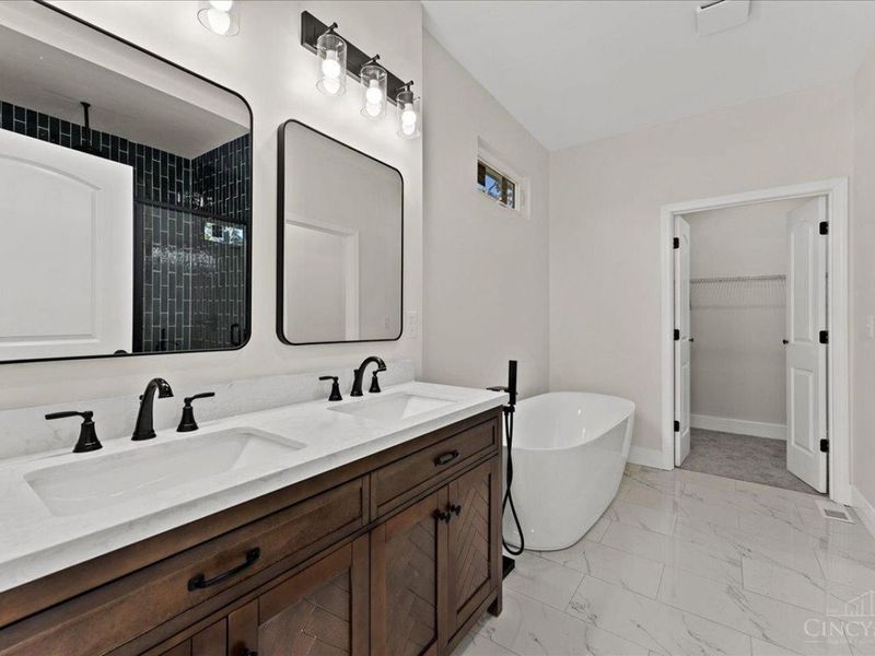 8391 Dimmick Road, West Chester, OH 45241 Photo 13