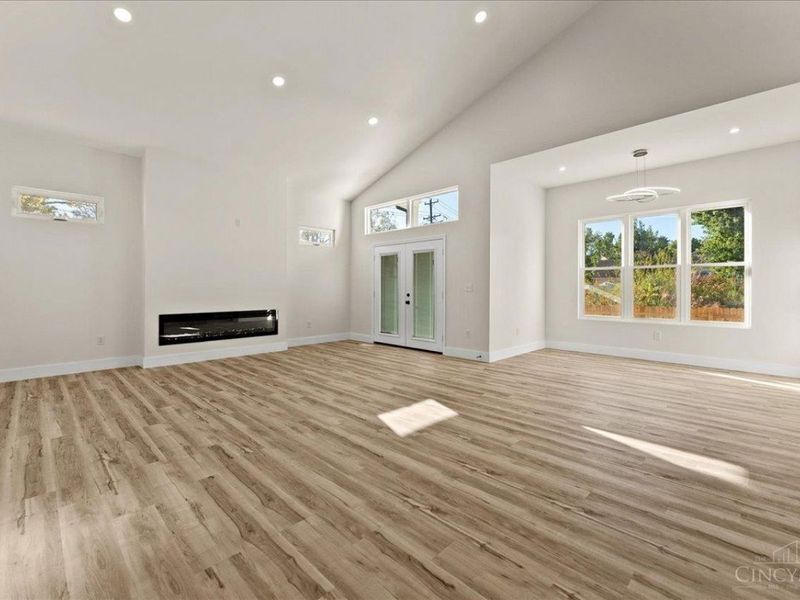 8391 Dimmick Road, West Chester, OH 45241 Photo 2