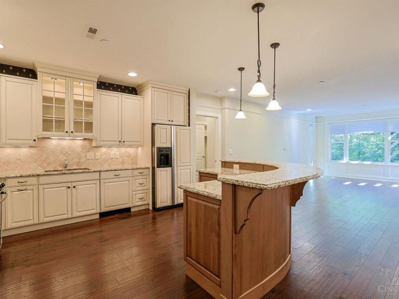 3942 Miami Road, Unit 203, Mariemont, OH 45227 Photo 17