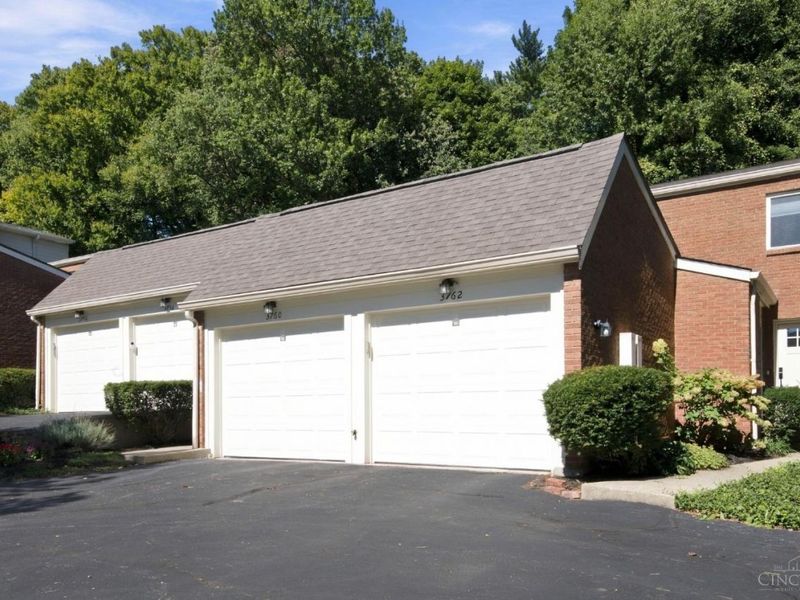 3760 Ashworth Drive, Cincinnati, OH 45208 Photo 29