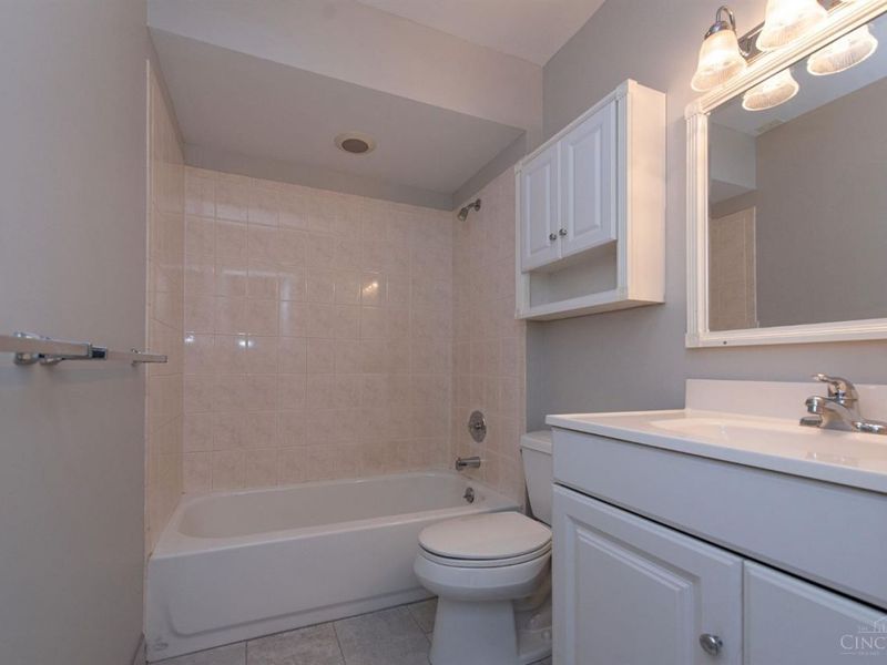 1743 Compton Rd, Cincinnati, OH 45248 Photo 25