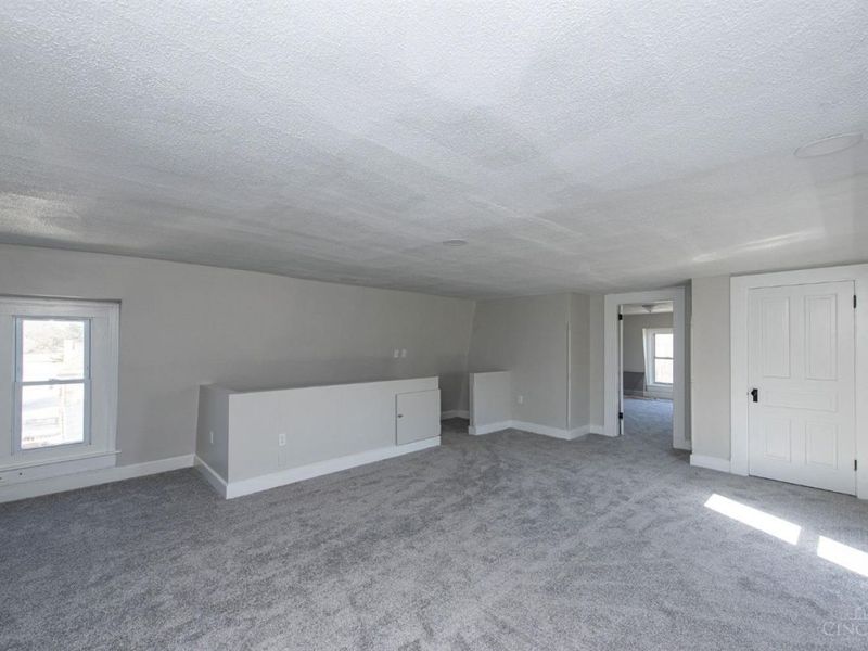 1743 Compton Rd, Cincinnati, OH 45248 Photo 30