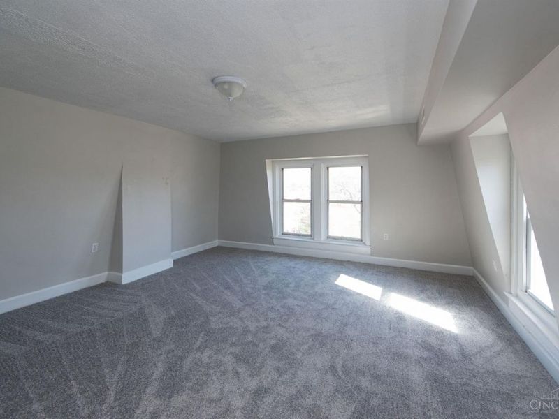 1743 Compton Rd, Cincinnati, OH 45248 Photo 33