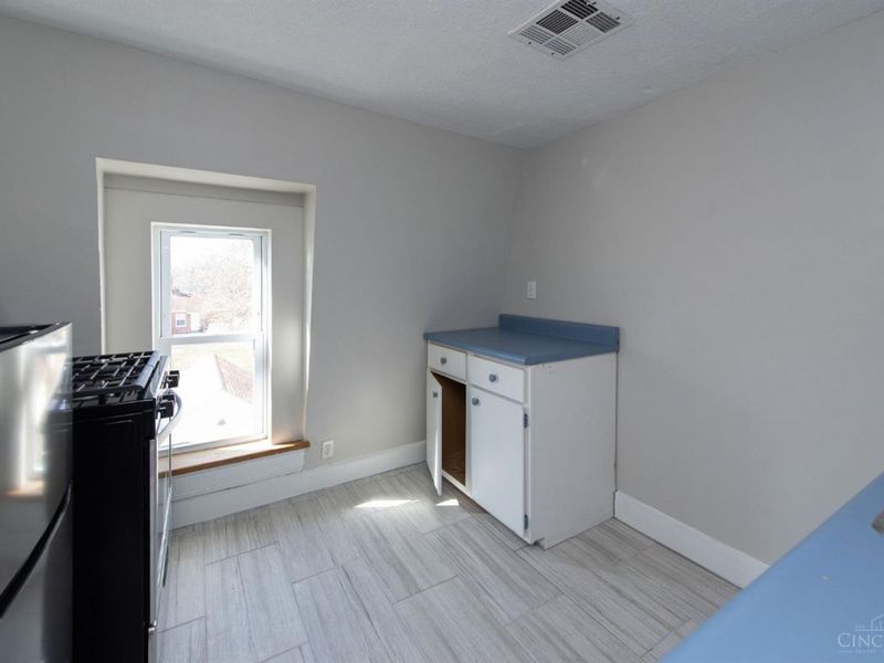 1743 Compton Rd, Cincinnati, OH 45248 Photo 36