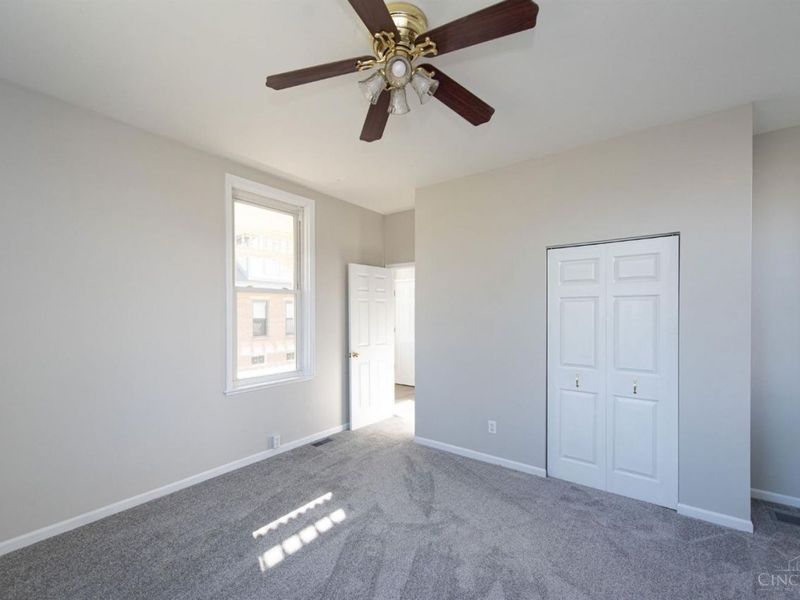 1743 Compton Rd, Cincinnati, OH 45248 Photo 6