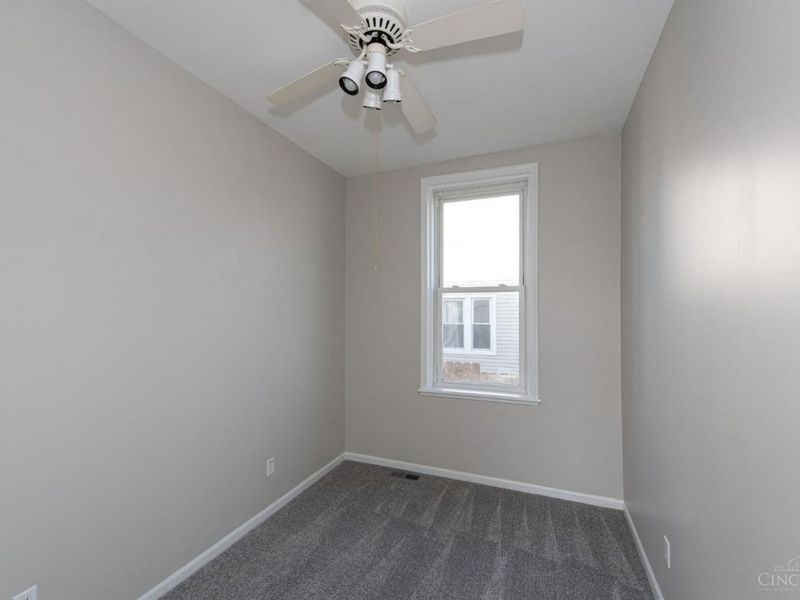 1743 Compton Rd, Cincinnati, OH 45248 Photo 9