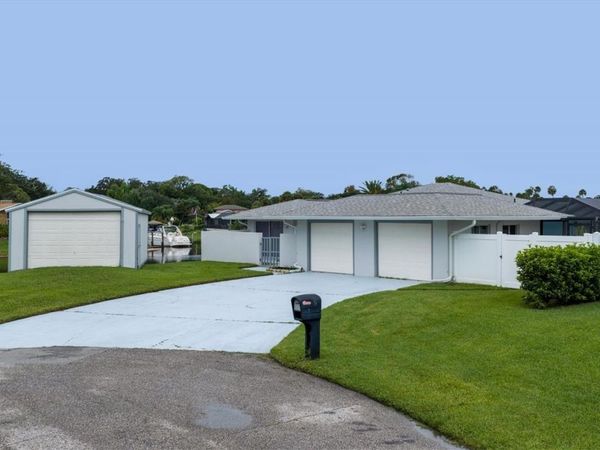 9 CASTLE COURT, PALM COAST, FL 32137