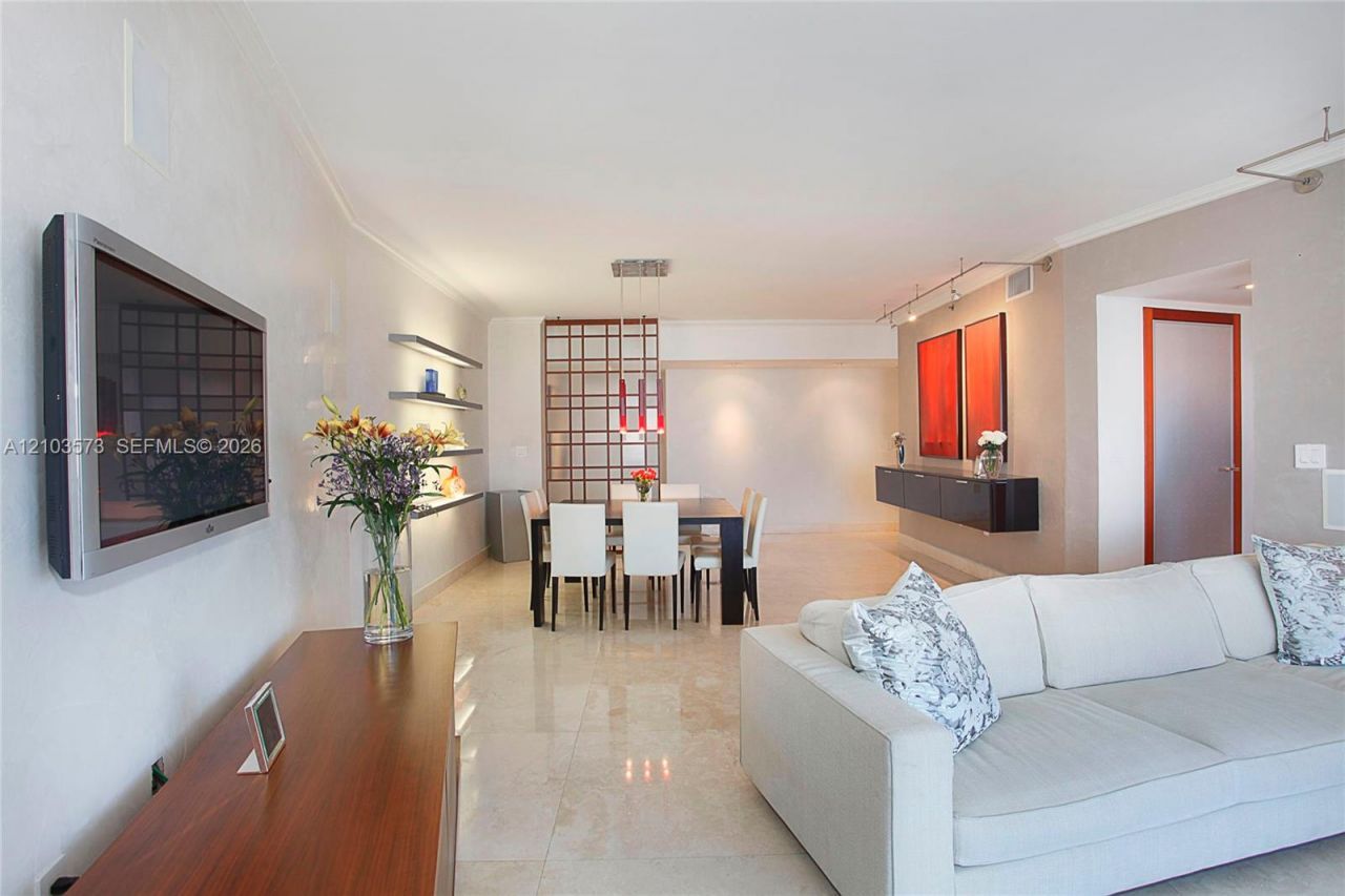 400 Alton Rd , Unit 811, Miami Beach, FL 33139 Photo