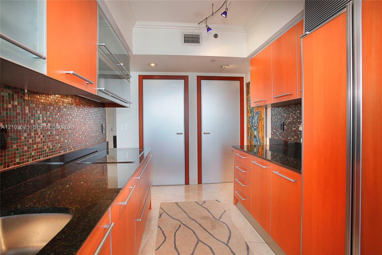 400 Alton Rd , Unit 811, Miami Beach, FL 33139 Photo