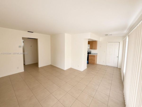 1904 SW 2nd St , Unit 1908, Fort Lauderdale, FL 33312
