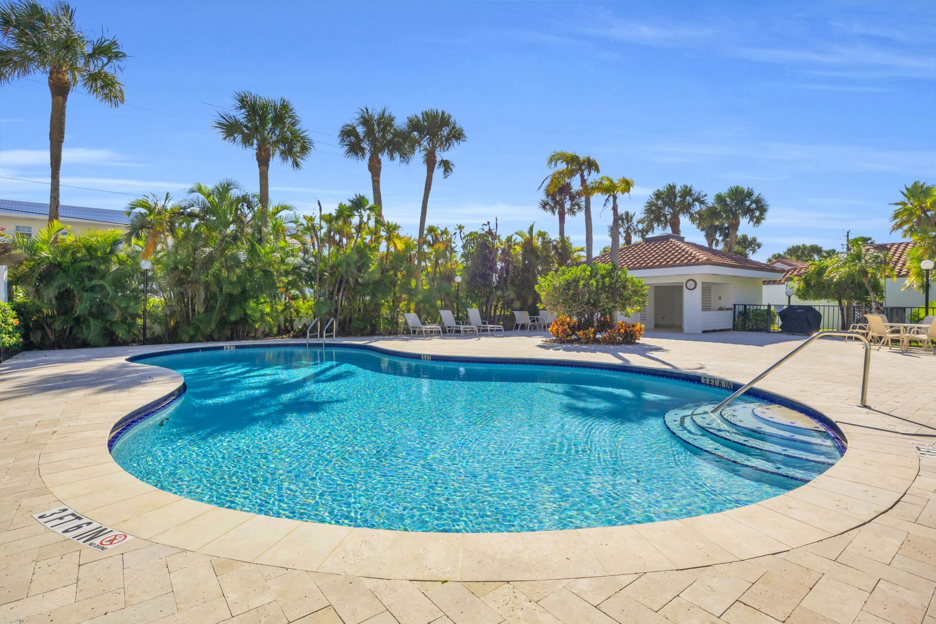 200 Waterway Road, Unit 307, Tequesta, FL 33469 Photo