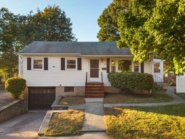 81 Berlin St, Dedham, MA 02026