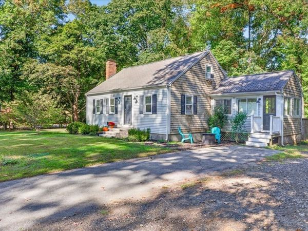 12 Pat Rd, Hanover, MA 02339