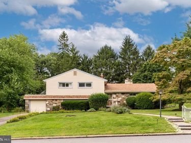 310 HEDGEROW LANE, WYNCOTE, PA 19095
