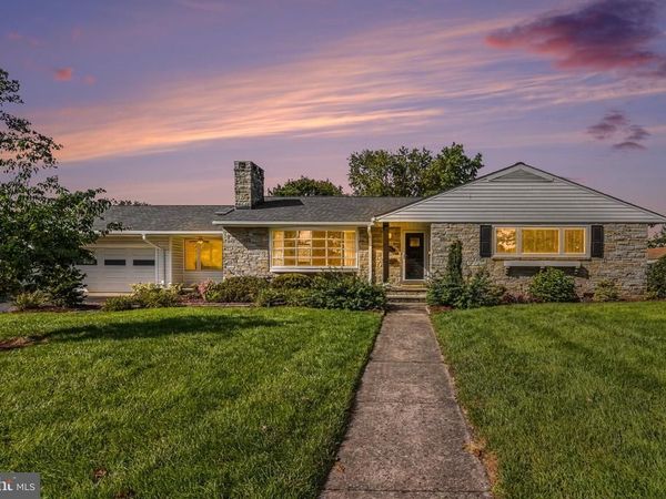 626 WILSON STREET, CARLISLE, PA 17013