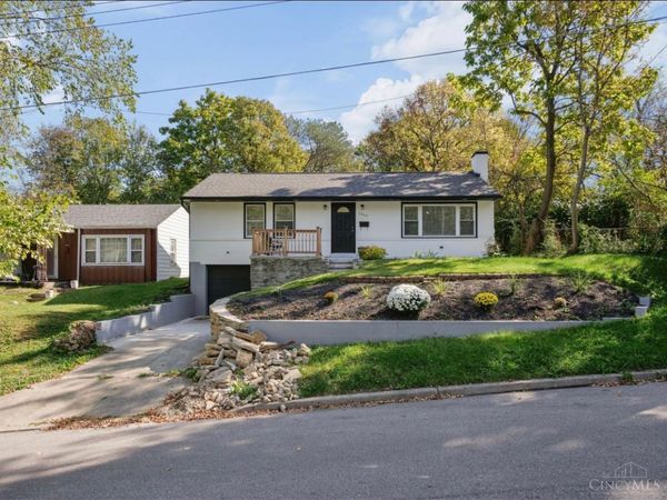 5940 Kenneth Avenue, Cincinnati, OH 45224
