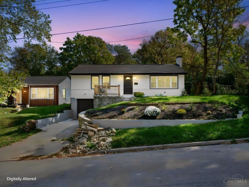 5940 Kenneth Avenue, Cincinnati, OH 45224 Photo 2