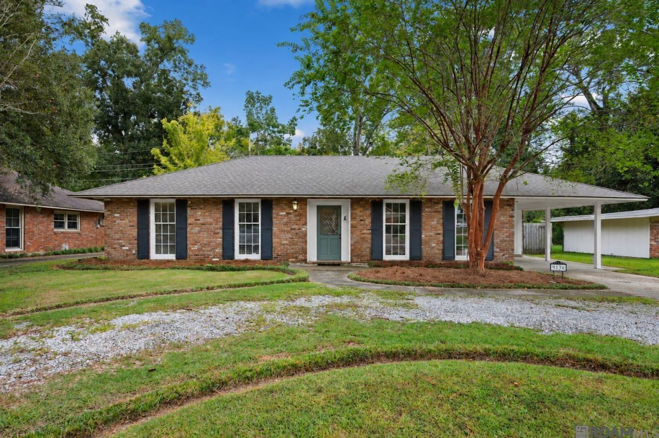 9136 S Contour Dr, Baton Rouge, LA 70809 Main Photo