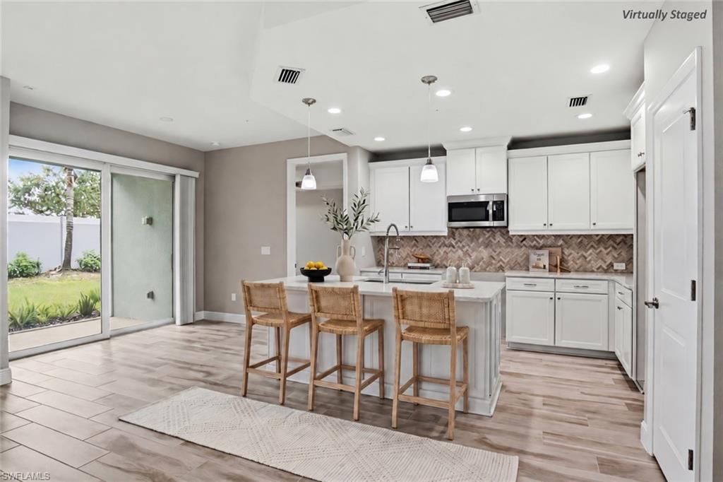 2664 Seychelles Cir , Unit 2401, Naples, FL 34112 Photo