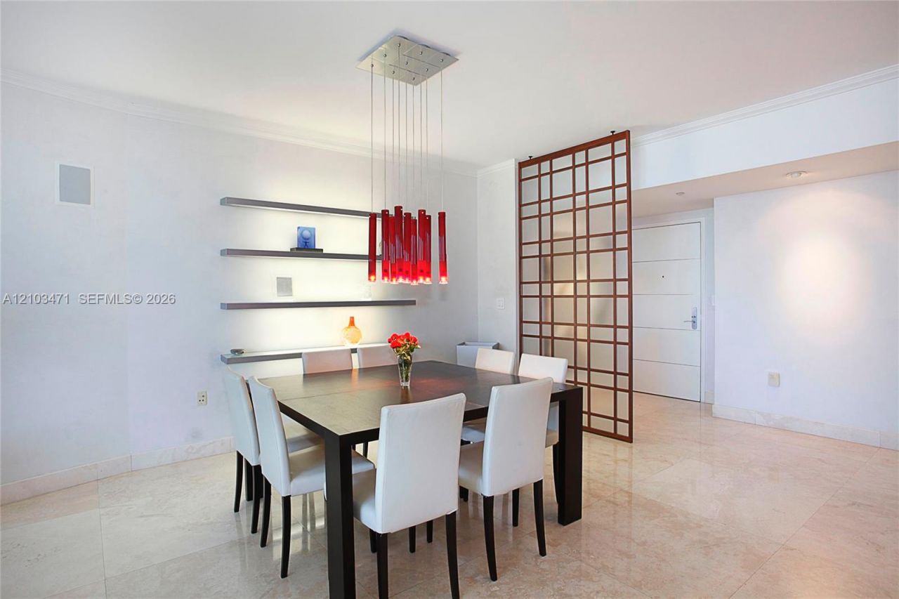400 Alton Rd , Unit 811, Miami Beach, FL 33139 Photo