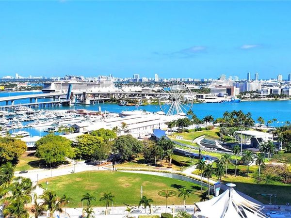 253 NE 2nd St , Unit 1809, Miami, FL 33132