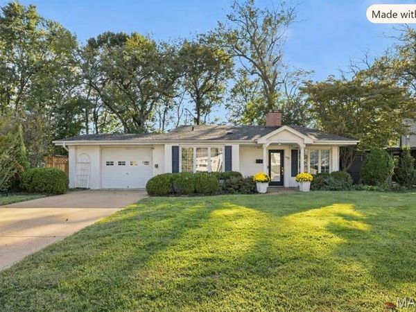 49 Waverton Drive, Ladue, MO 63124