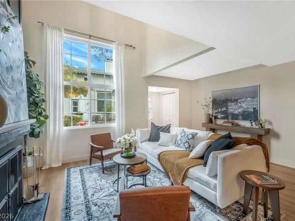 2471 Old Forge Lane , Unit 105, Las Vegas, NV 89121
