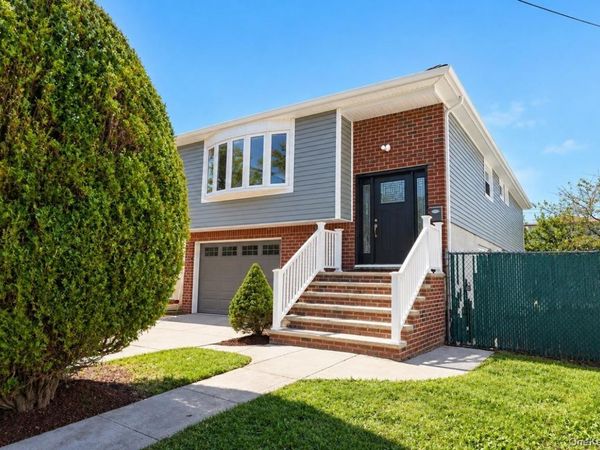 33 Area Place , Staten Island, NY 10314