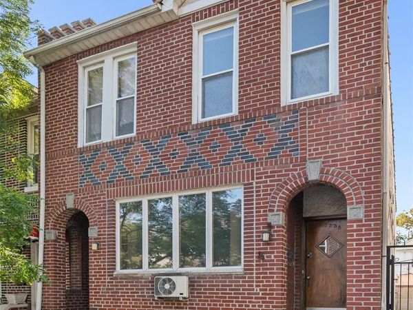 1538 W 11th Street , Brooklyn, NY 11204