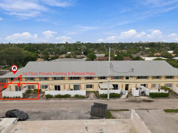 2624 NE 32ND Street, Unit 105, Fort Lauderdale, FL 33306