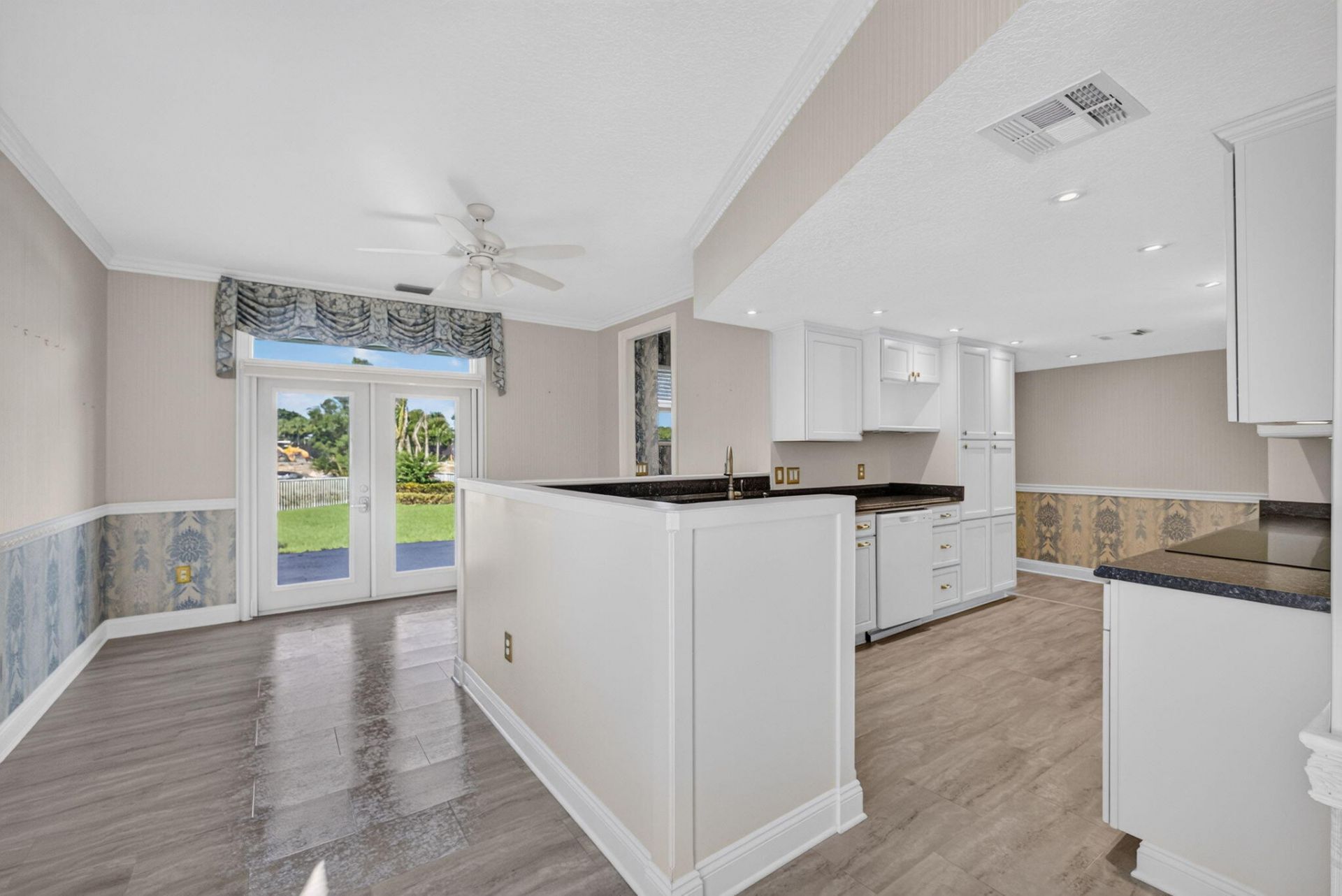 10248 Heronwood Lane, West Palm Beach, FL 33412 Photo