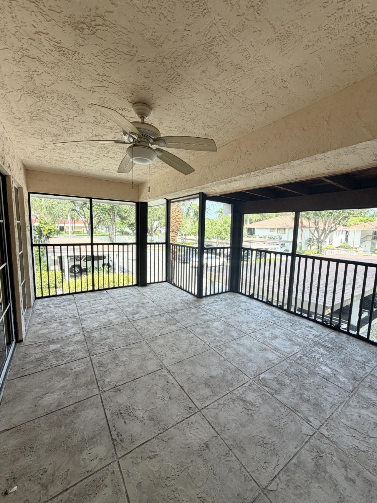 40 Pelican Pointe Drive, Unit 205, Delray Beach, FL 33483 Photo