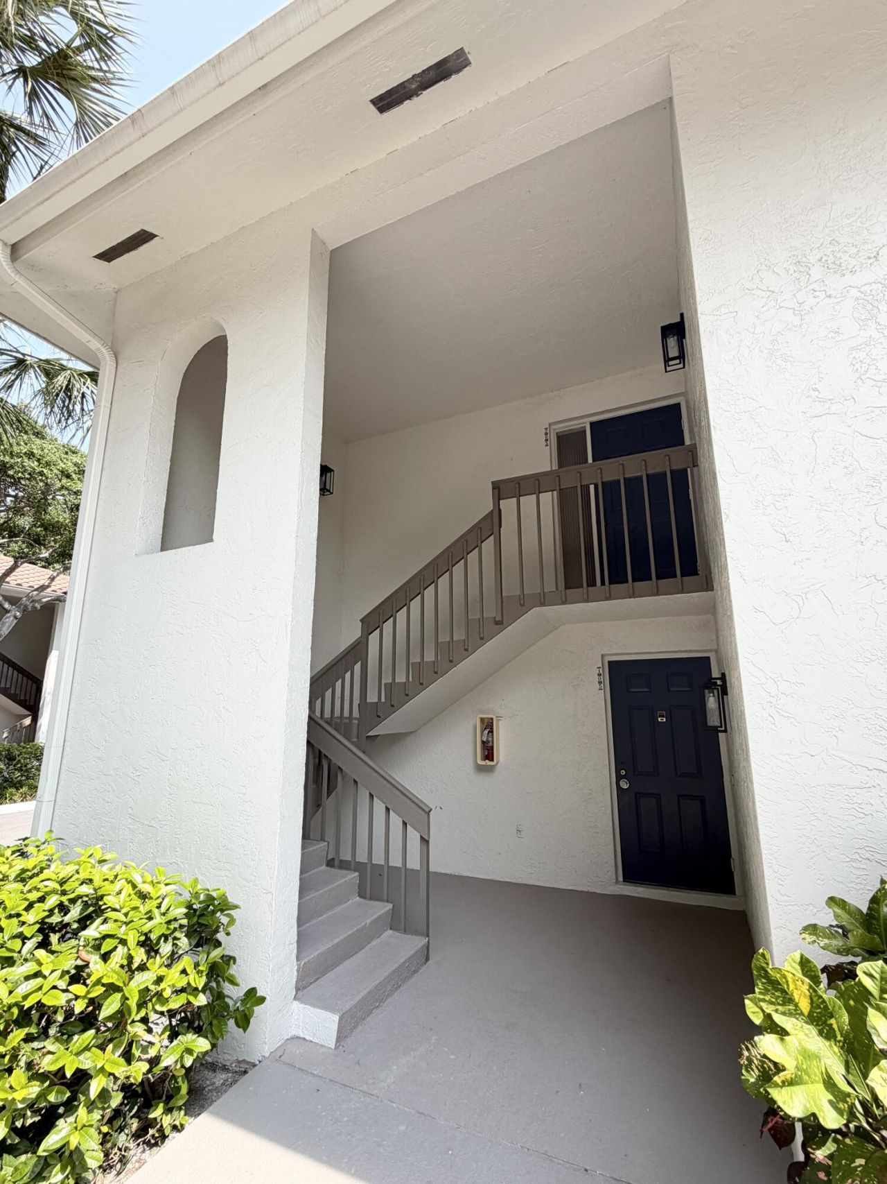 40 Pelican Pointe Drive, Unit 205, Delray Beach, FL 33483 Photo