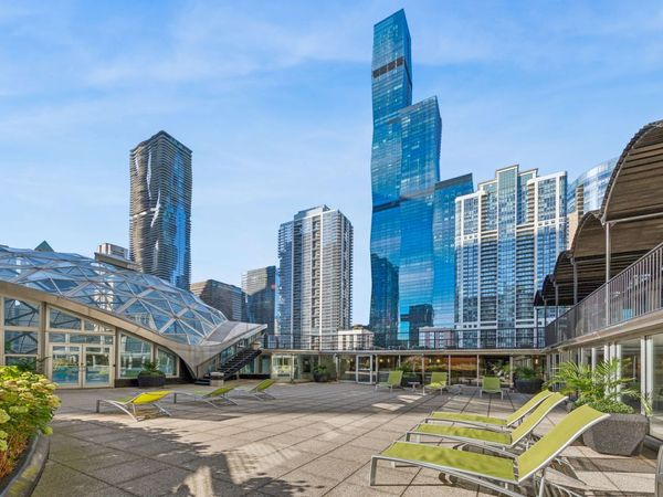 400 E Randolph Street, Unit 1223, Chicago, IL 60601