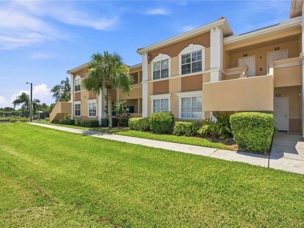 1195 VILLAGIO CIRCLE , Unit 206, SARASOTA, FL 34237