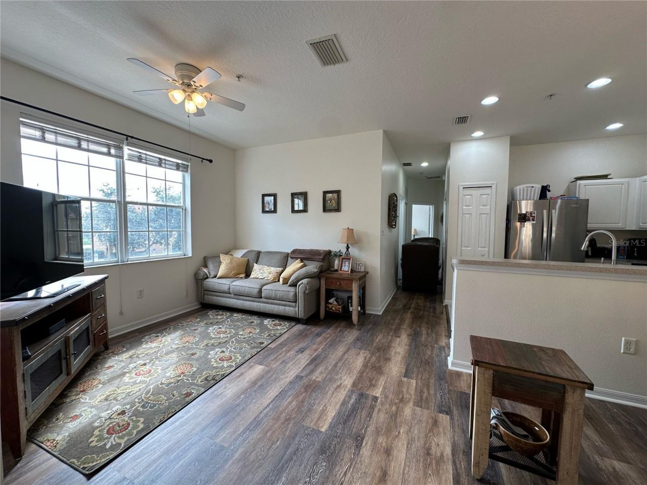 3815 Parkridge Circle , Unit 2-203, Sarasota, FL 34243 Photo