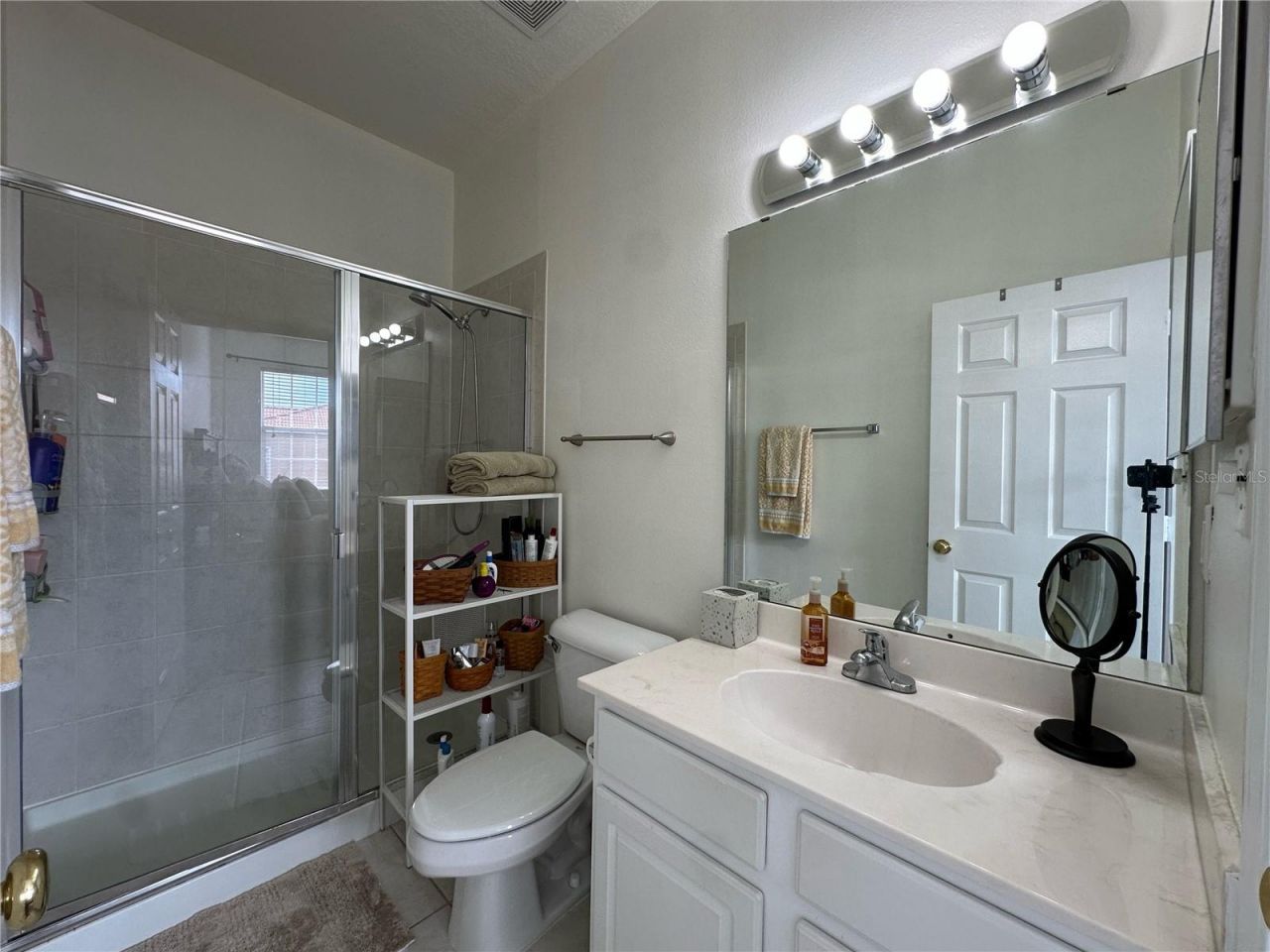 3815 Parkridge Circle , Unit 2-203, Sarasota, FL 34243 Photo