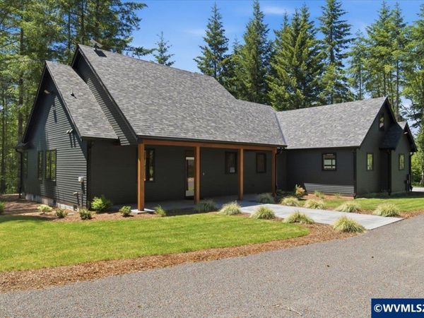 19850 Winters Hill Rd, Silverton, OR 97381