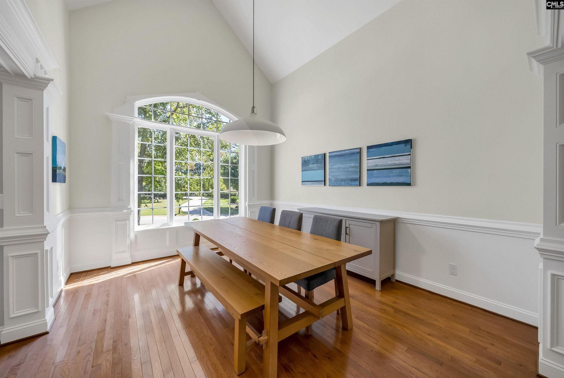 311 Lookout Hill Drive  Photo 4
