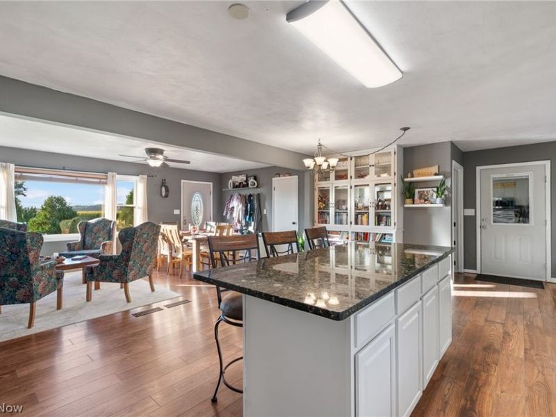 8455 Columbus Road, Shreve, OH 44676 Photo 3