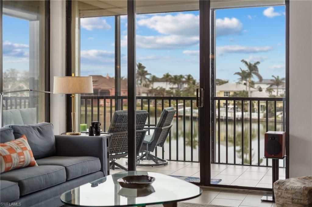 10482 Gulf Shore Dr , Unit 221, Naples, FL 34108 Photo