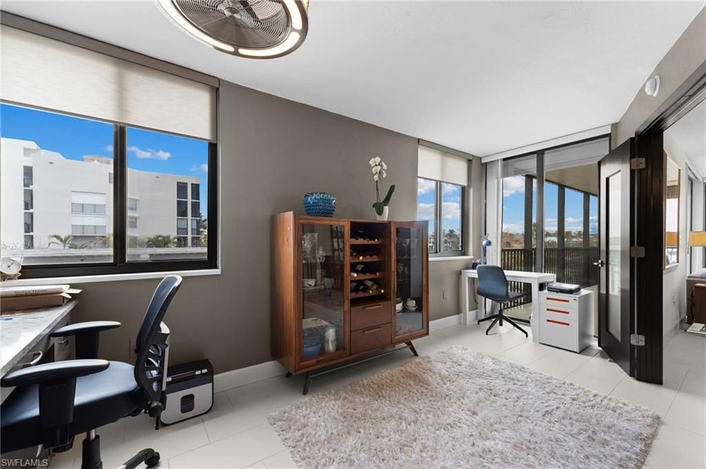 10482 Gulf Shore Dr , Unit 221, Naples, FL 34108 Photo