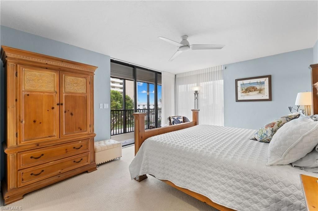 10482 Gulf Shore Dr , Unit 221, Naples, FL 34108 Photo